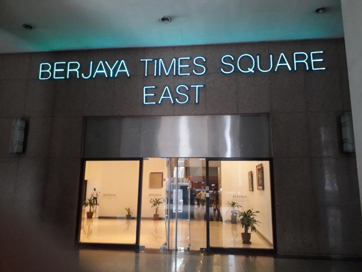 Golden Dream Service Suite At Times Square Kuala Lumpur Bagian luar foto
